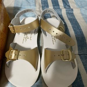 Sunsans size 11 gold worn twice